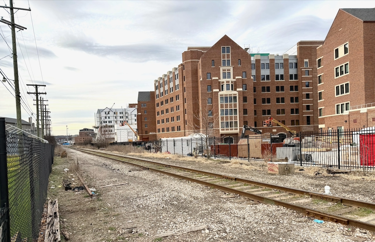 Train Tracks
